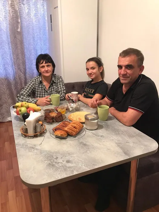 e2a8d51b-d446-42bd-a65d-6bf1f5abd264