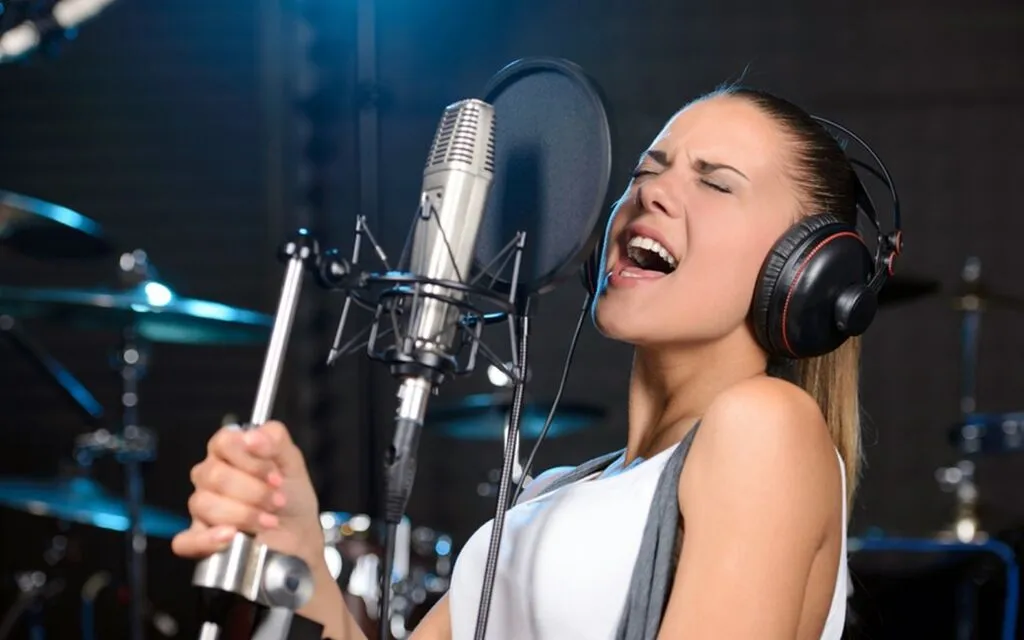 pop-vocal-production-1080x675