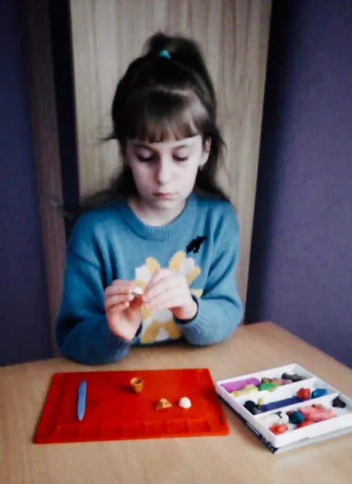 f644484c-597e-457f-8c4c-d796a5a1a2d1